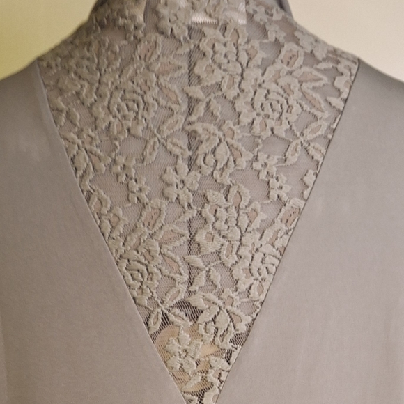 Susan Graver Sage Green Open Style Blazer With Lace Back. Size S - Picture 5 of 7